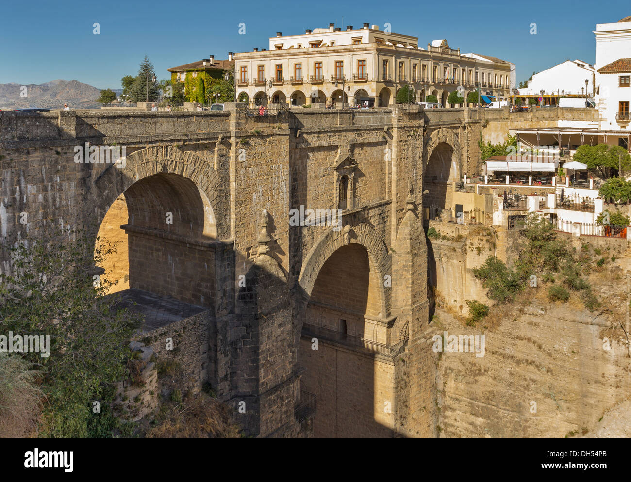 Pont sur le Puente Nuevo EL Tajo de Ronda andalousie espagne CANYON MONTRANT LES DÉTAILS DE L'Arches Banque D'Images