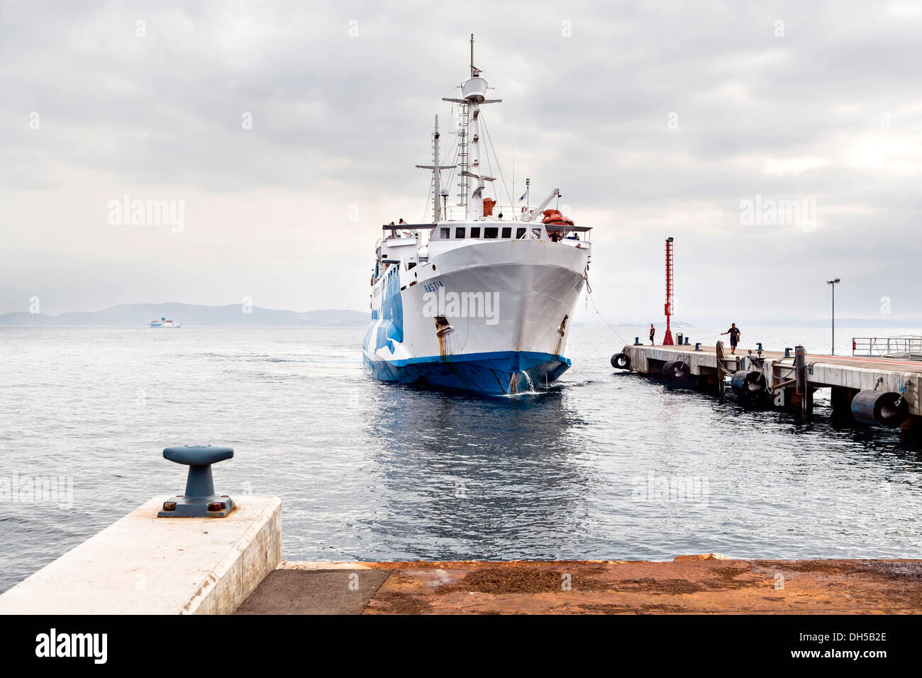 Moby Lines Ferry au Port de Cavo, Porto Cavo, Elba Island, Italy, Europe Banque D'Images