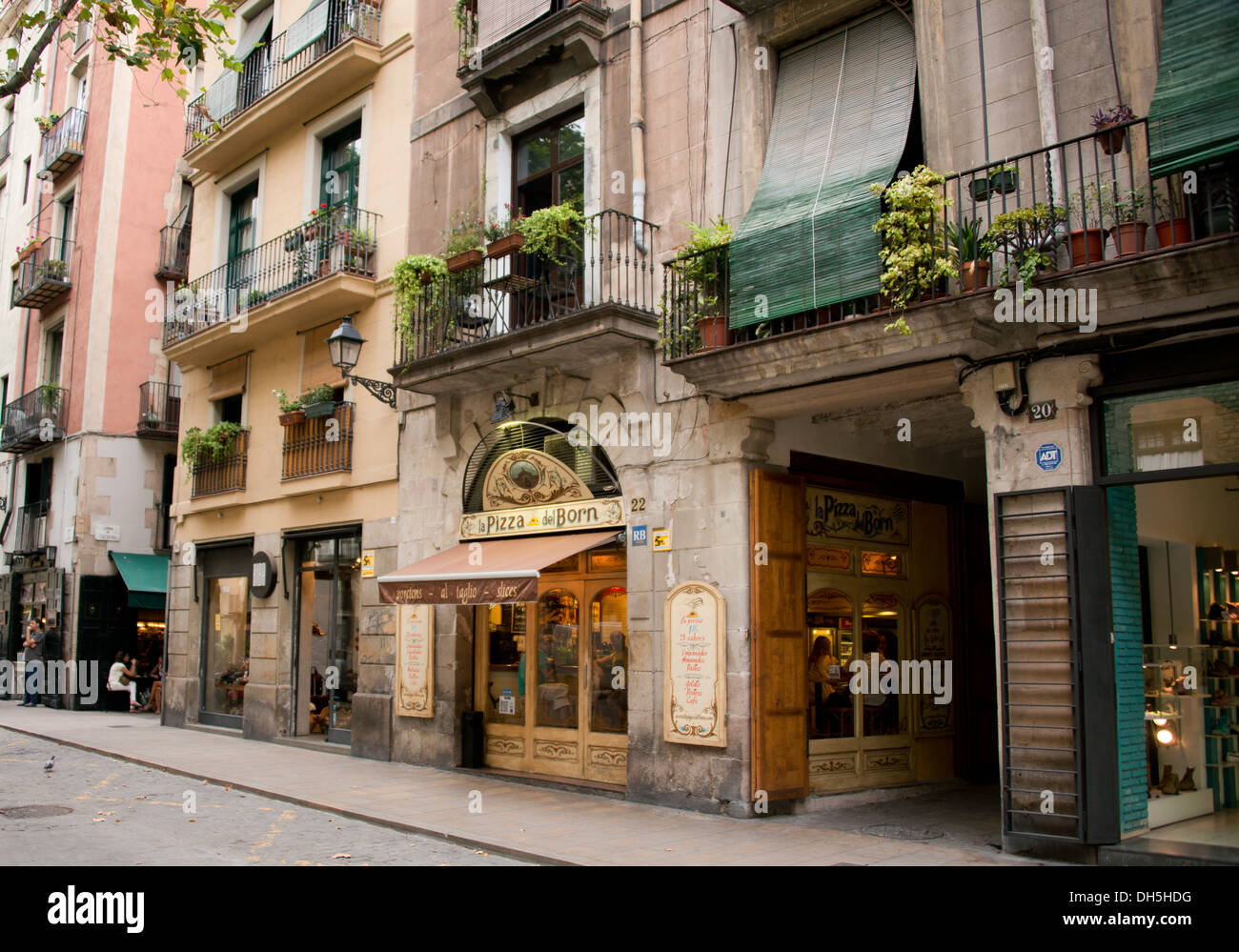 L'Europe, Espagne, Barcelone, El Born, cité médiévale, touristique, tapas, bar Banque D'Images
