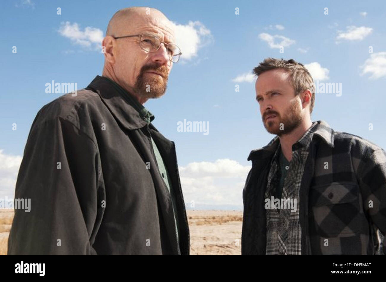 BREAKING BAD haut pont,Gran Via Productions, Sony Pictures Television série avec Bryan Cranston à gauche et Aaron Paul Banque D'Images