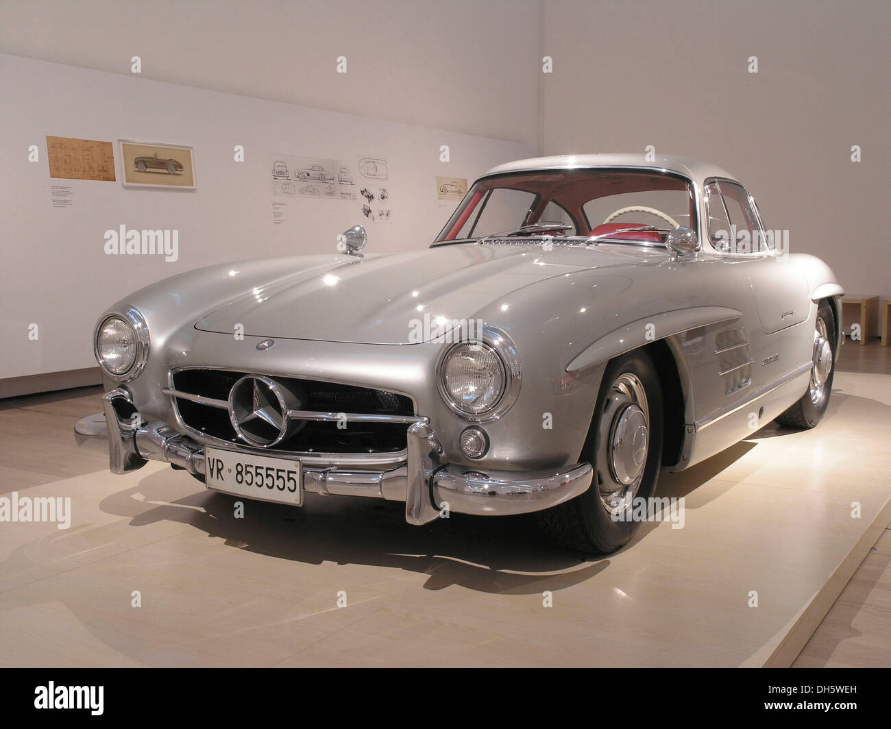 Mercedes Benz 300 SL, Mitomacchina exposition, musée d'Art Moderne, MART, Rovereto, Italie, Europe Banque D'Images