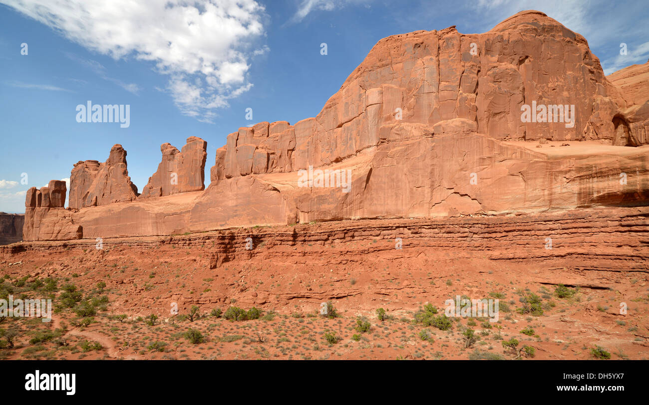 Rock formation, Park Avenue Trail, sentier, point d'observation, Arches National Park, Moab, Utah, États-Unis d'Amérique, USA Banque D'Images