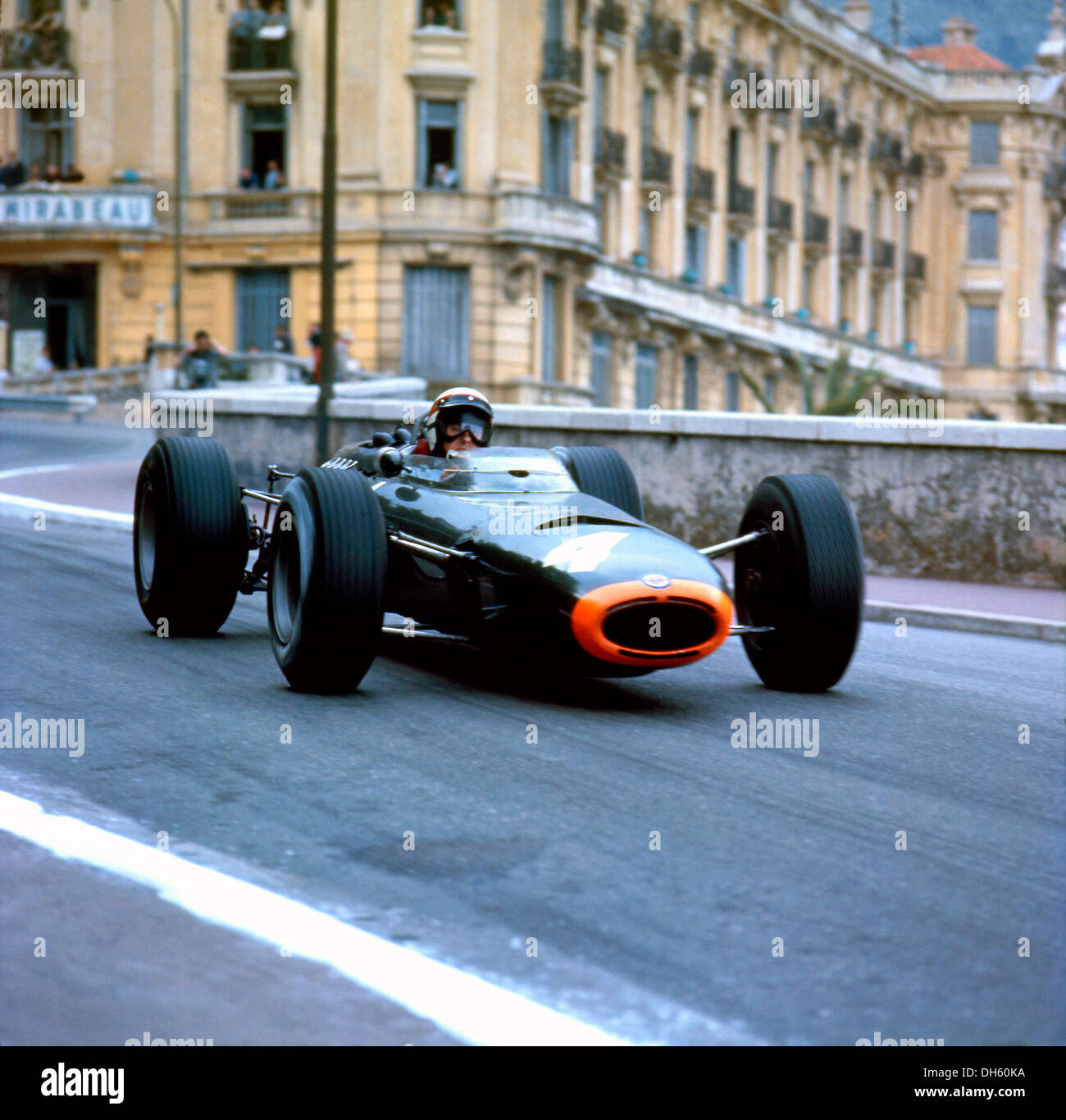 Jackie Stewart dans une BRM P261 au Grand Prix de Monaco 30 mai 1965. Banque D'Images