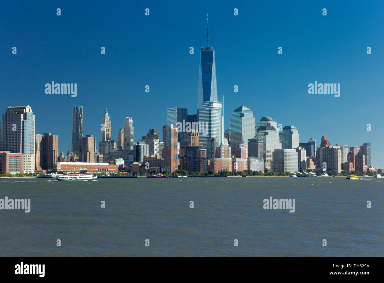 Le centre-ville Rivière Hudson MANHATTAN NEW YORK USA Banque D'Images