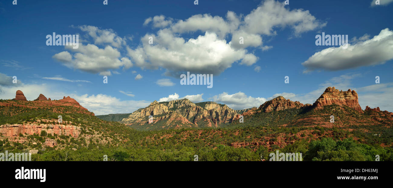 Red Rocks, Oak Creek Canyon, Arizona Sedona, au sud-ouest, États-Unis d'Amérique, USA Banque D'Images
