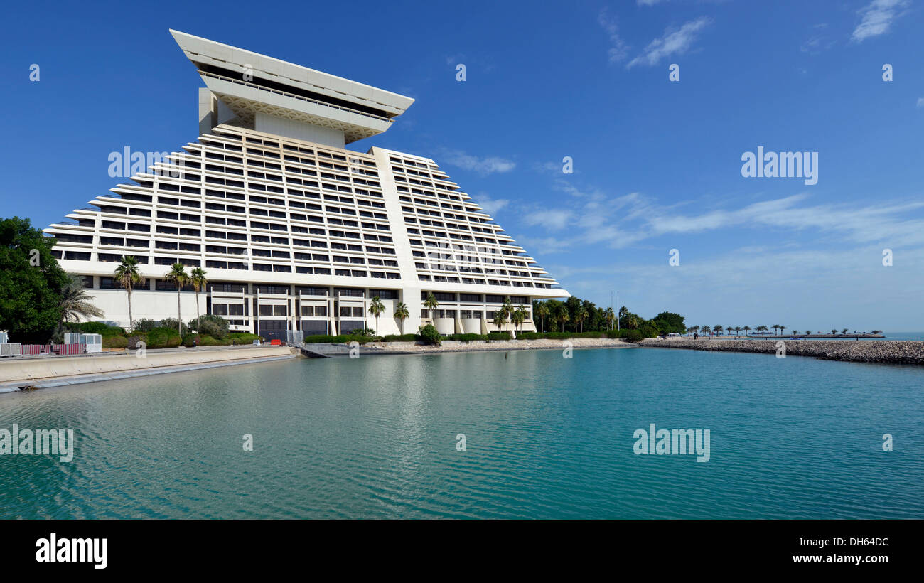 L'hôtel Sheraton de Doha, Doha Corniche, Doha, Doha, Qatar Banque D'Images