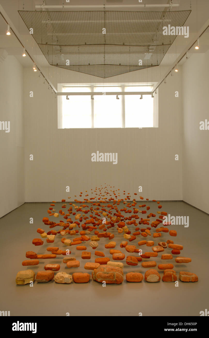 Ni de ni vers 1992, Cornelia Parker, Arts Council Collection, Hayward Gallery, Londres Banque D'Images