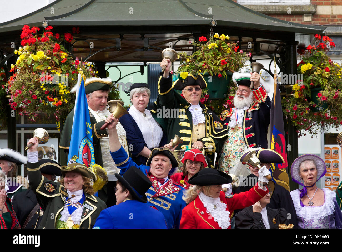 Photo de groupe des participants de l'édition 2011 du concours de crieur, Banbury Banque D'Images