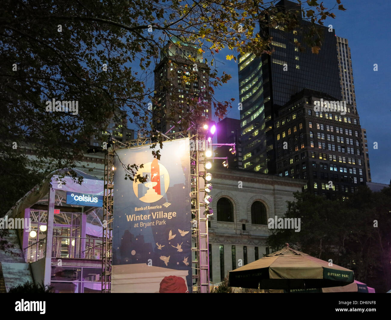 Village d'hiver de la Bank of America au Bryant Park, NYC Banque D'Images