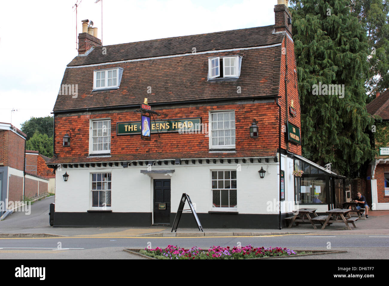 La Queens Head pub Dorking Surrey England UK Banque D'Images
