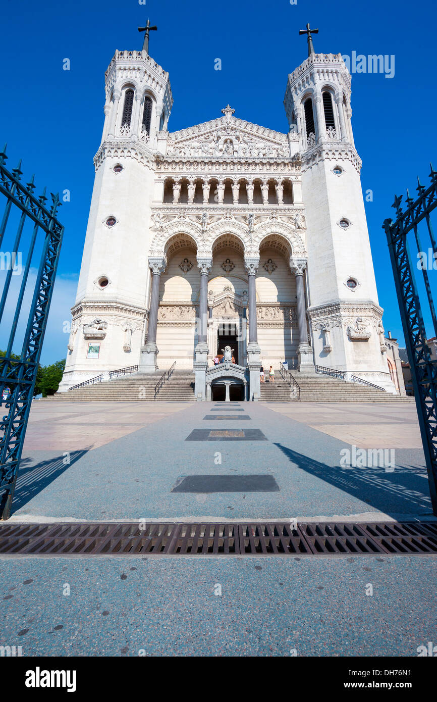 Basilique de fourvière Banque de photographies et d’images à haute ...
