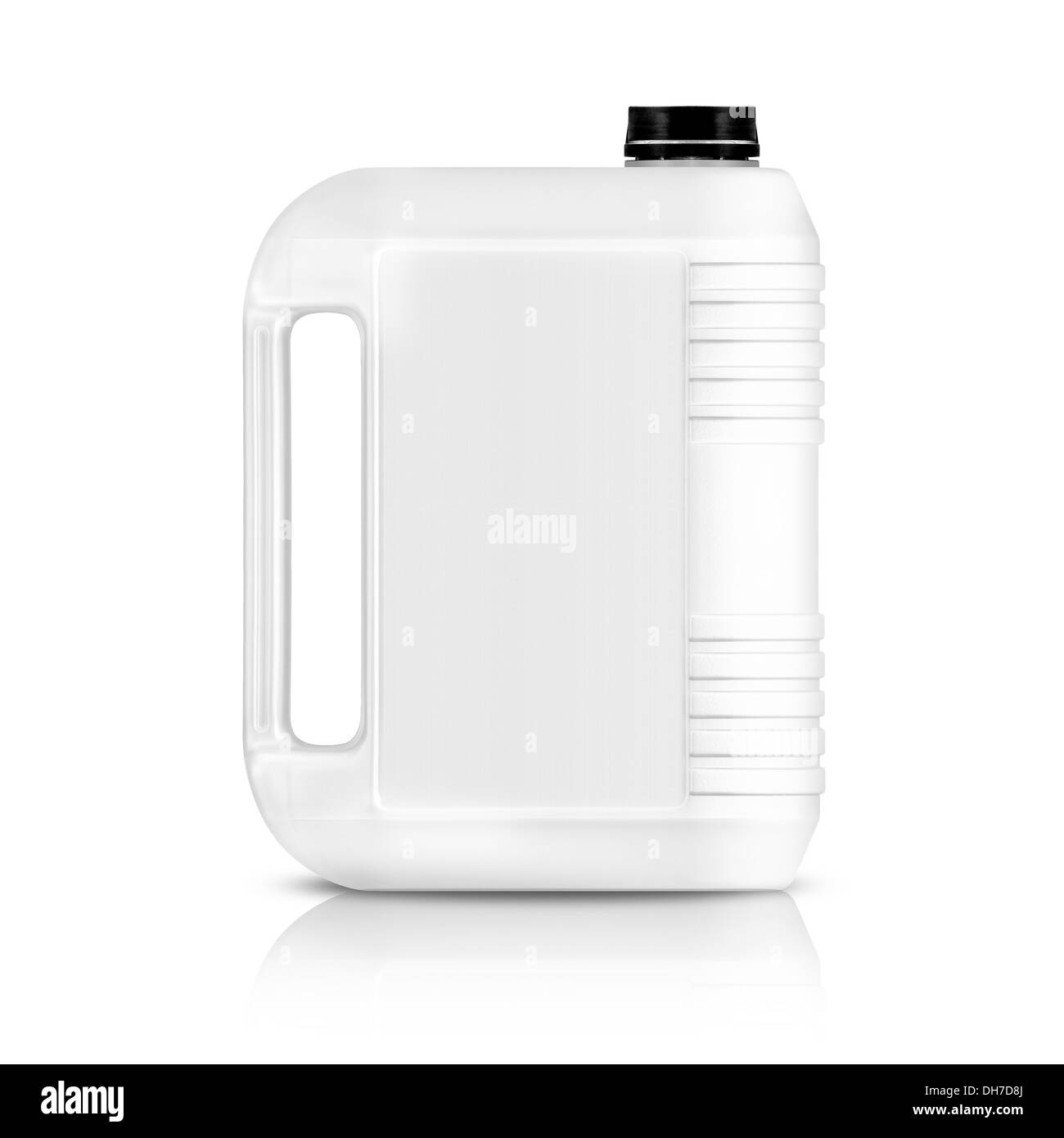Gallons en plastique blanc, Jerry pouvez isolé sur un fond blanc. (With clipping path) travail Banque D'Images