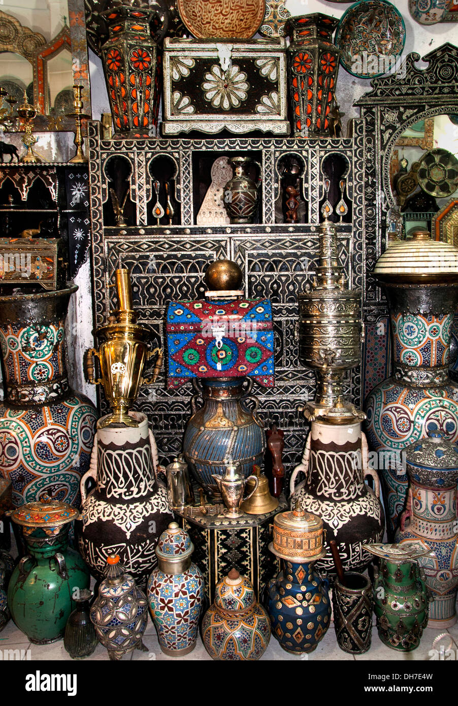Antique Shop Maroc Marrakech Medina Souk Banque D'Images