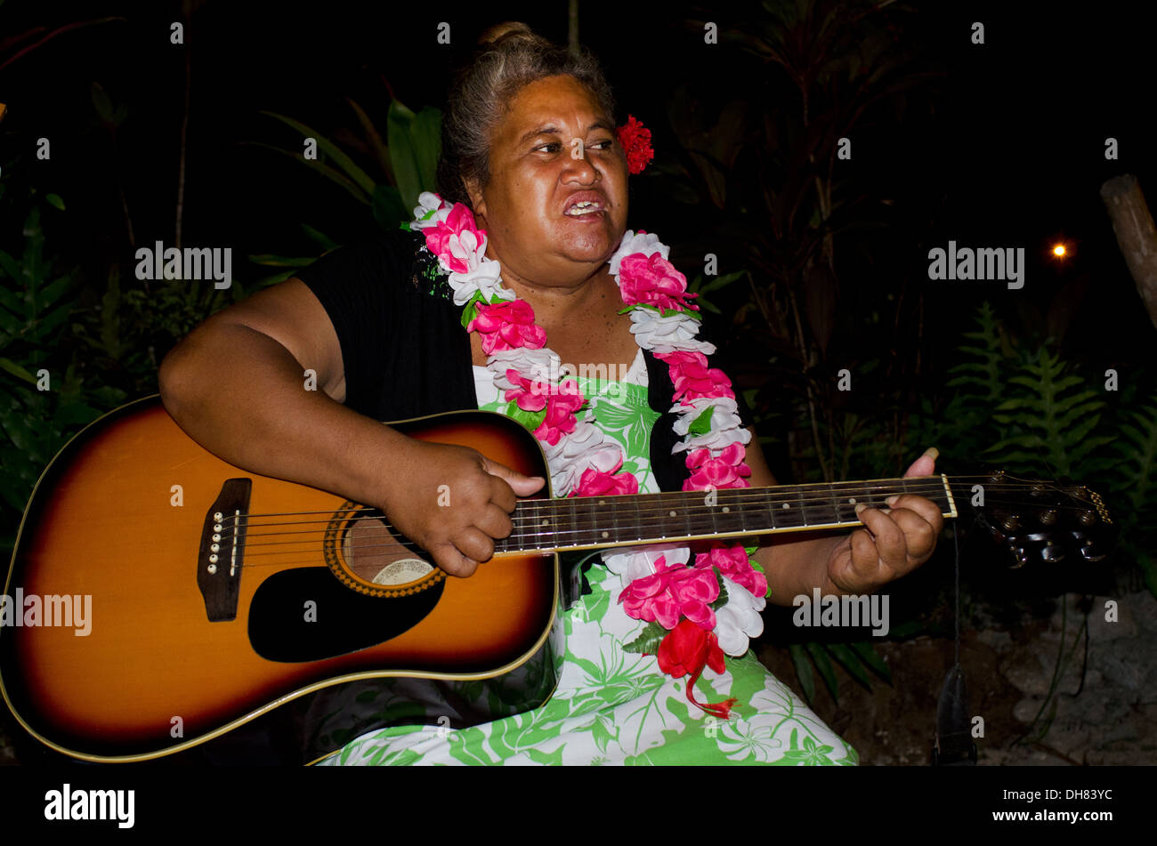 Cook Islands Music Banque D Image Et Photos Alamy Cook Islands Music Banque D Image Et Photos Alamy