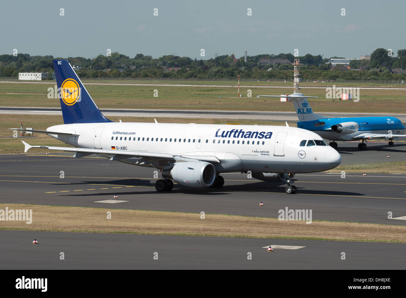 Lufthansa Airbus A319-100 avion commercial Banque D'Images