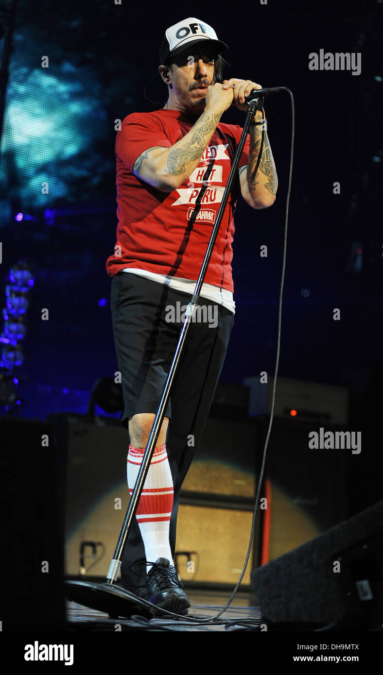 Anthony Kiedis des Red Hot Chili Peppers à Bank Atlantic Center Lever du soleil,Floride - 02.04.12 Banque D'Images