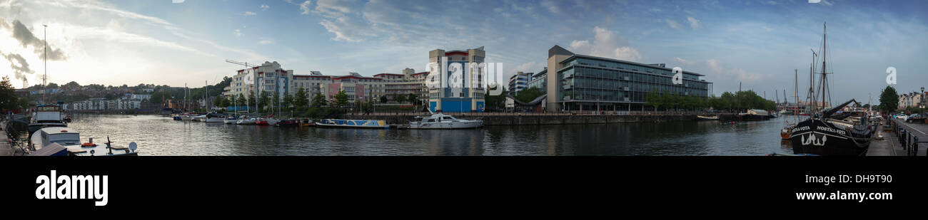 Panorama d'Harbourside Bristol Banque D'Images