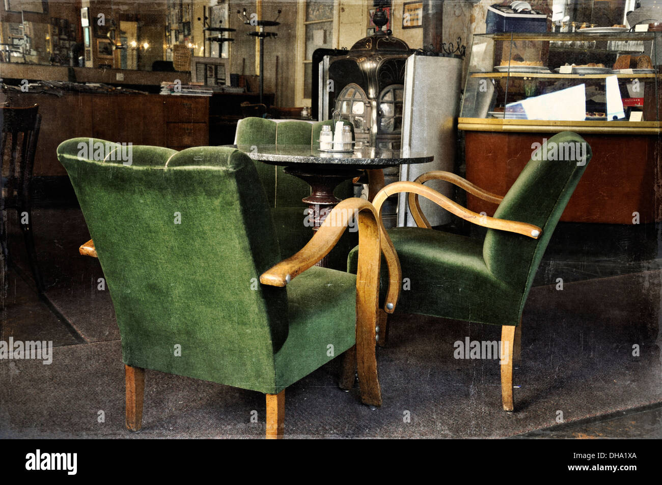 Table et chaises dans coffee house, Vienne, Autriche Banque D'Images