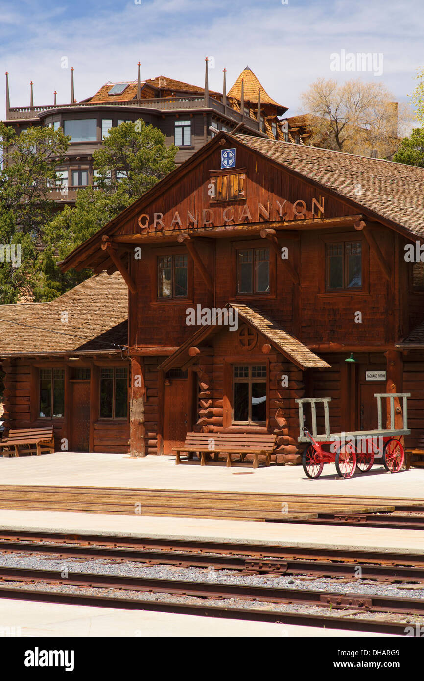 Grand Canyon Railroad Station, le Parc National du Grand Canyon, Arizona. Banque D'Images