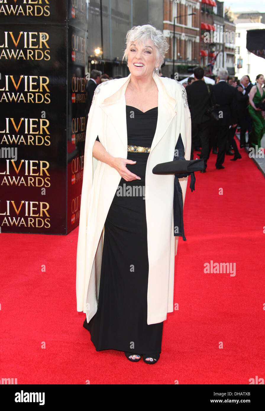 Tyne Daly Olivier Awards 2012 qui a eu lieu au Royal Opera House de Londres Angleterre - Arrivées- 15.04.12 Banque D'Images