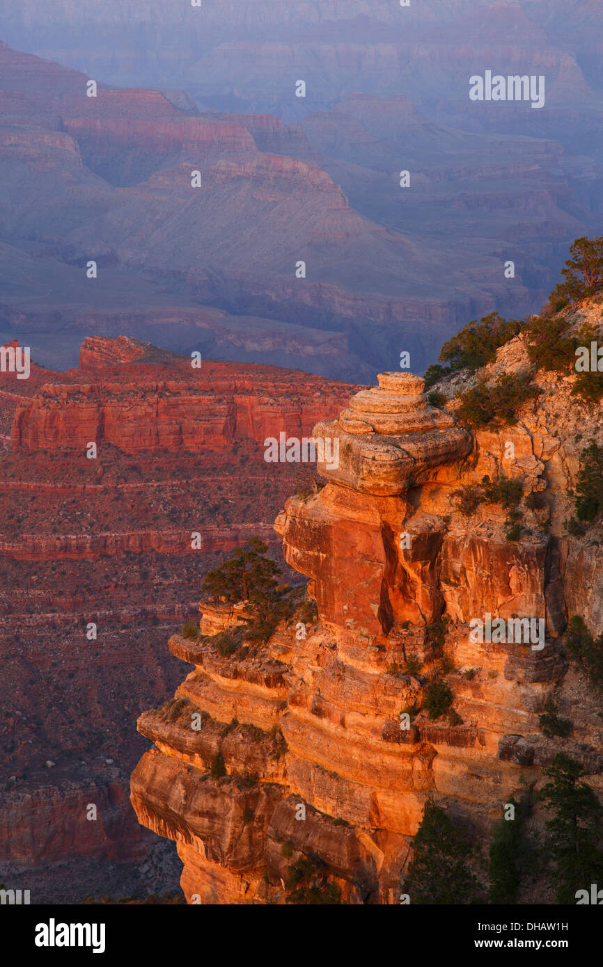 Coucher du soleil à Yaki Point, Grand Canyon National Park, Arizona. Banque D'Images