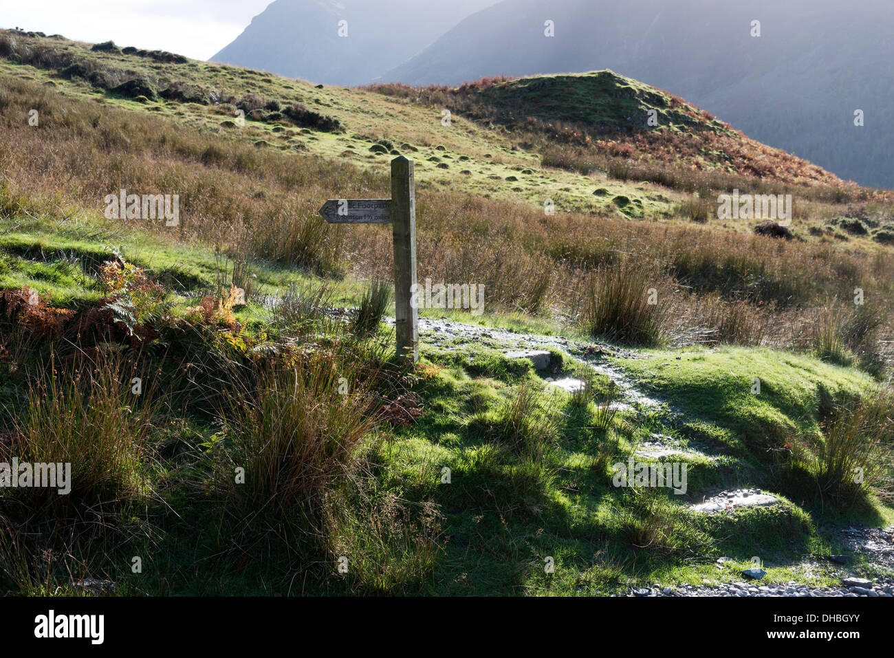 Lake District sentier public signe pour Robinson est tombé près de Buttermere village. Banque D'Images