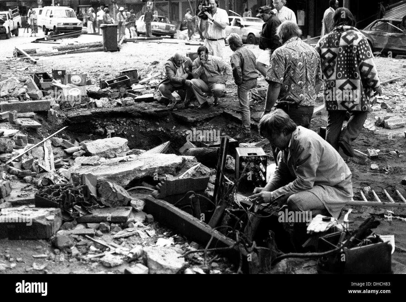 Ipjr9301005131993 Shell House Johannesburg Afrique du Sud. Tamiser par la police les dommages à la suite de la bombe qui Banque D'Images