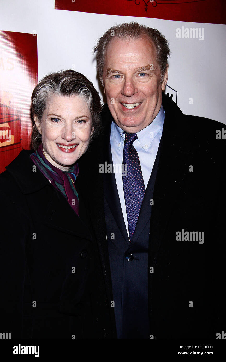 Annette O'Toole et Michael McKean Broadway soirée d'ouverture de "Un tramway nommé désir" au Théâtre Broadhurst - Nouveaux arrivants Banque D'Images
