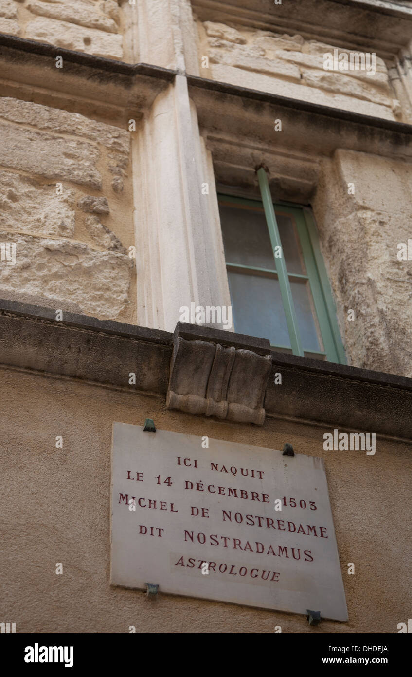 St remy nostradamus Banque de photographies et d’images à haute