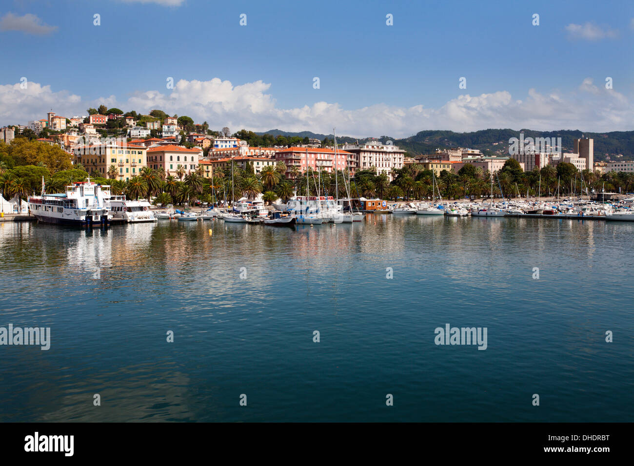 Bateaux dans le port de plaisance de La Spezia, Ligurie, Italie, Méditerranée, Europe Banque D'Images