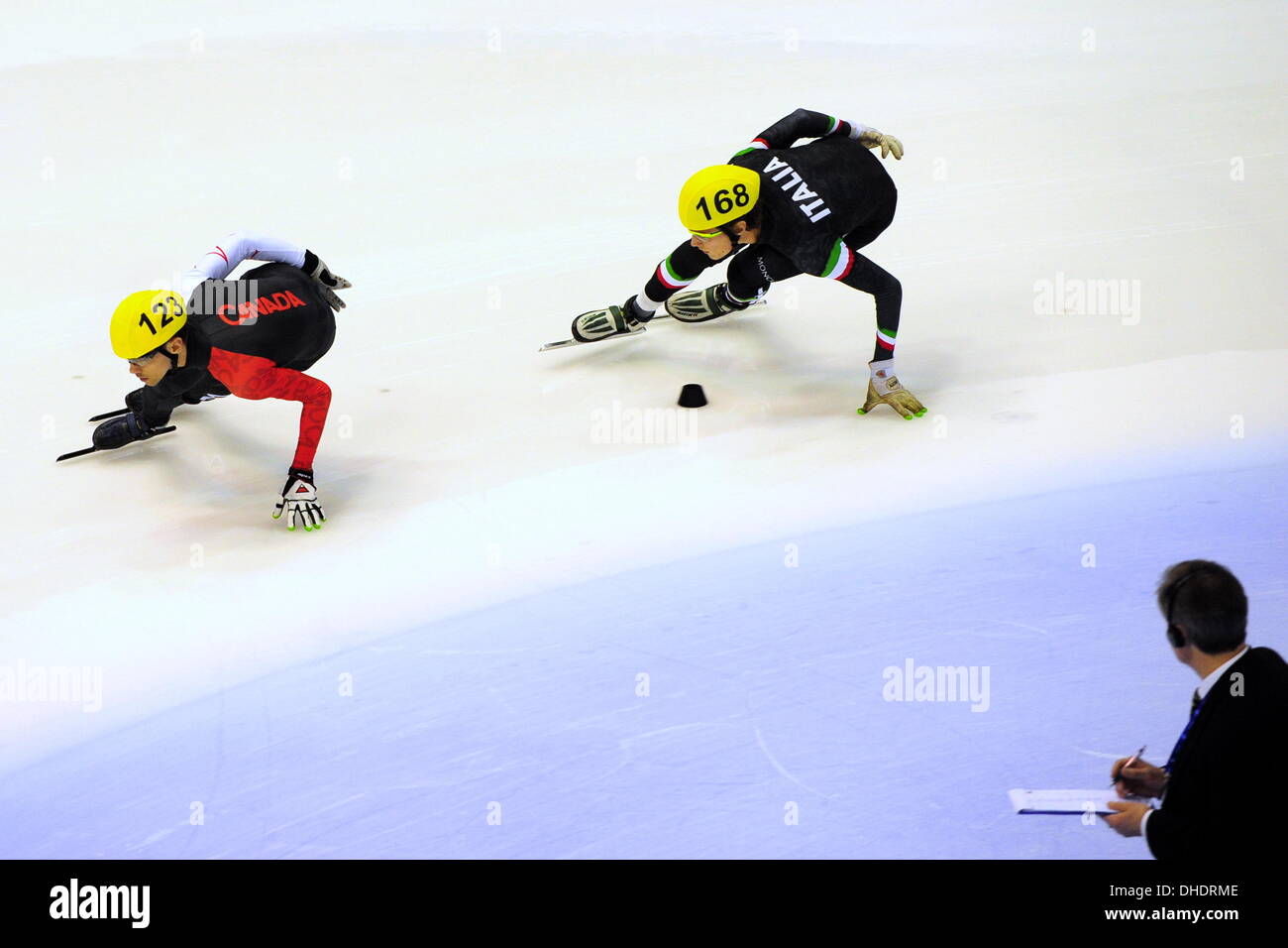 Torino, Italie. 07Th Nov, 2013. François Hamelin lors de la finale du patinage de vitesse courte piste coupe du monde. Credit : Action Plus Sport/Alamy Live News Banque D'Images