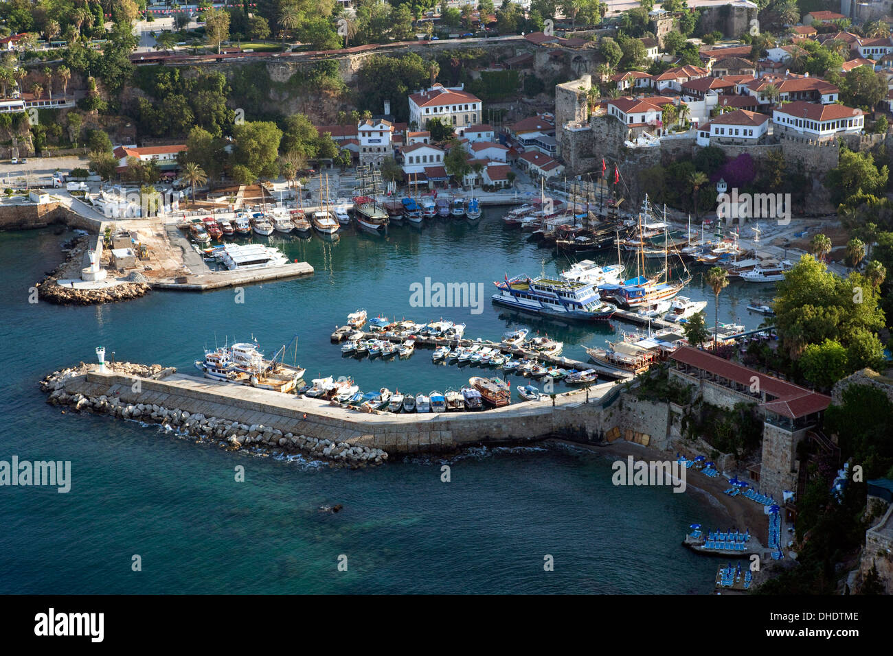 Petit Port à Kaleici, le quartier historique d'Antalya, Turquie Banque D'Images