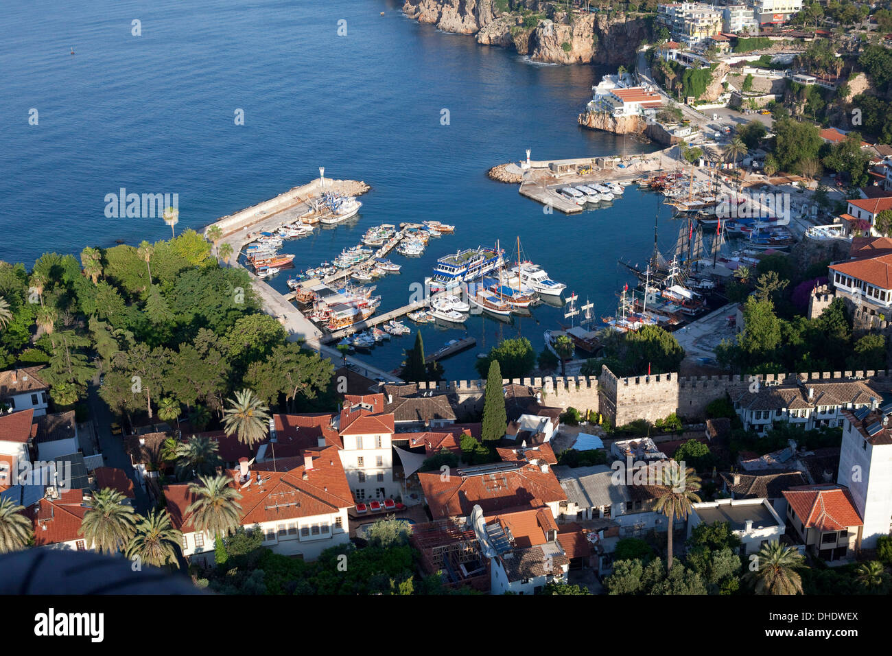 Petit Port à Kaleici, le quartier historique d'Antalya, Turquie Banque D'Images