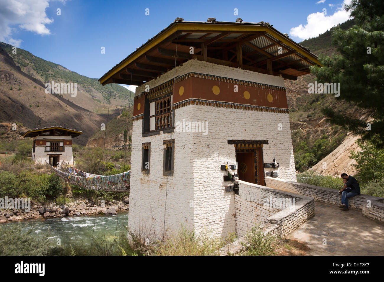 La vallée de Paro, Bhoutan, Tachog Lhakang Dzong bridge, construit initialement par Thangtong Gyalpo Banque D'Images