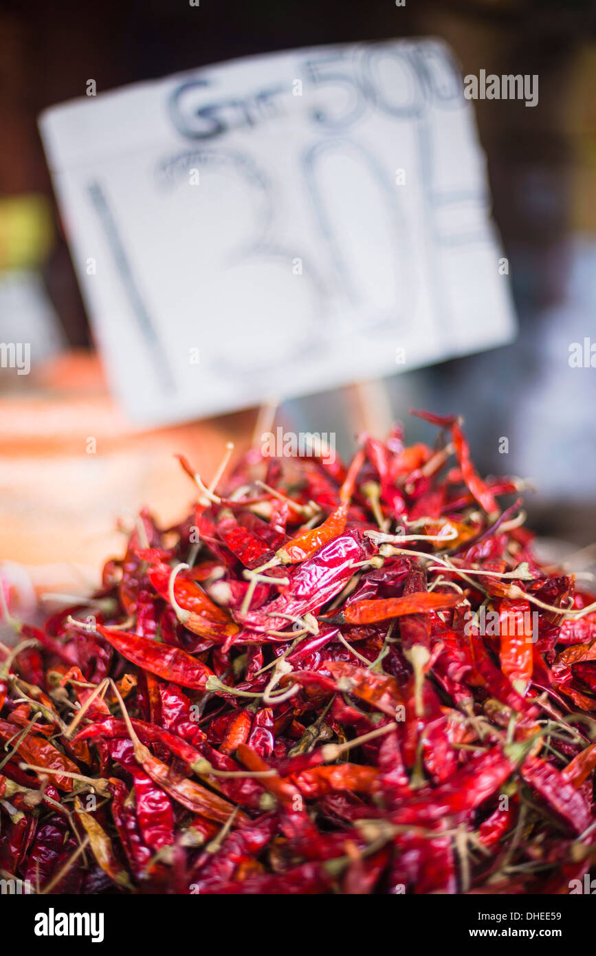 Piments rouges épicés, Kandy, Province centrale dans le Sri Lanka, Sri Lanka, Asia Banque D'Images