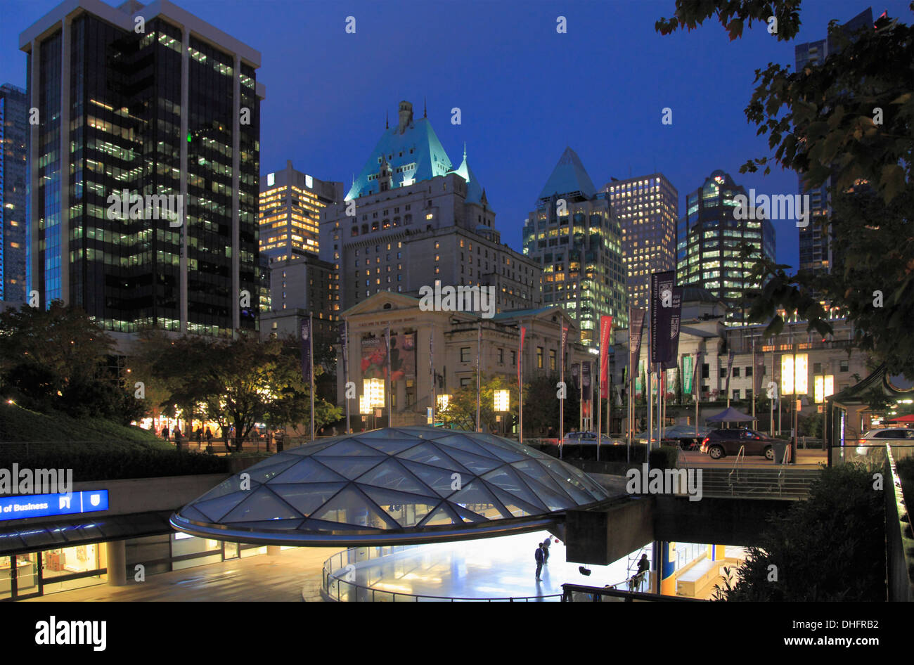 Canada, Vancouver, Robson Square, nuit, Banque D'Images