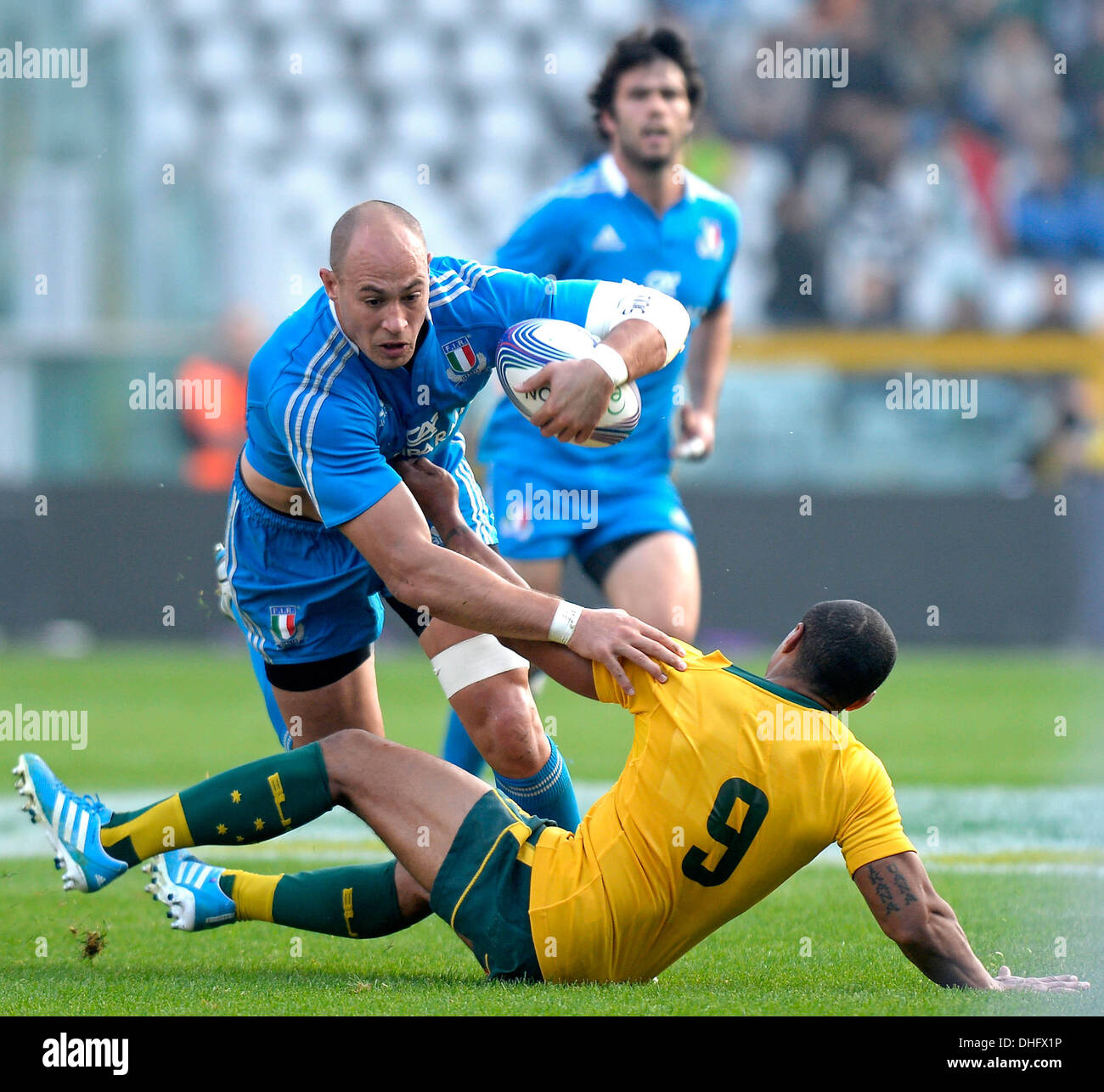Torino, Italie. Nov 9, 2013. Sergio Parisse et Genia pendant le rugby test match entre l'Italie et l'Australie au Stadio Olimpico, le 9 novembre 2013 à Turin, Italie.Photo : Filippo Alfero/NurPhoto Crédit : Filippo Alfero/NurPhoto ZUMAPRESS.com/Alamy/Live News Banque D'Images
