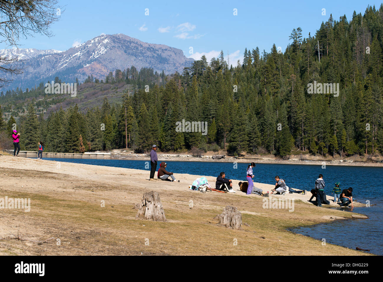 Hume Lake & Wren Peak, Sequoia National Forest, Californie, USA. Banque D'Images