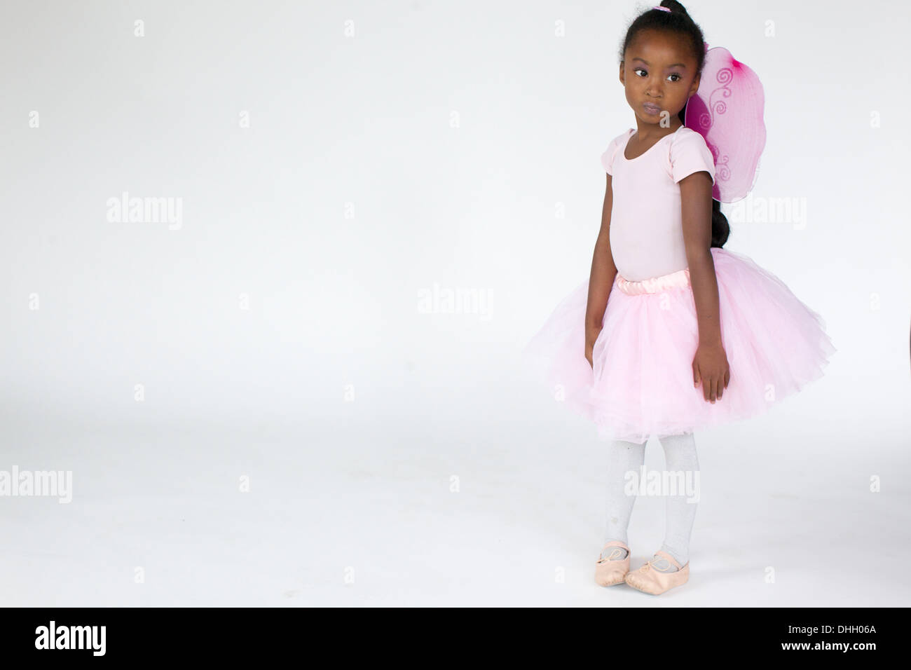 Petite fille en tutu rose Banque de photographies et d images a haute resolution Alamy