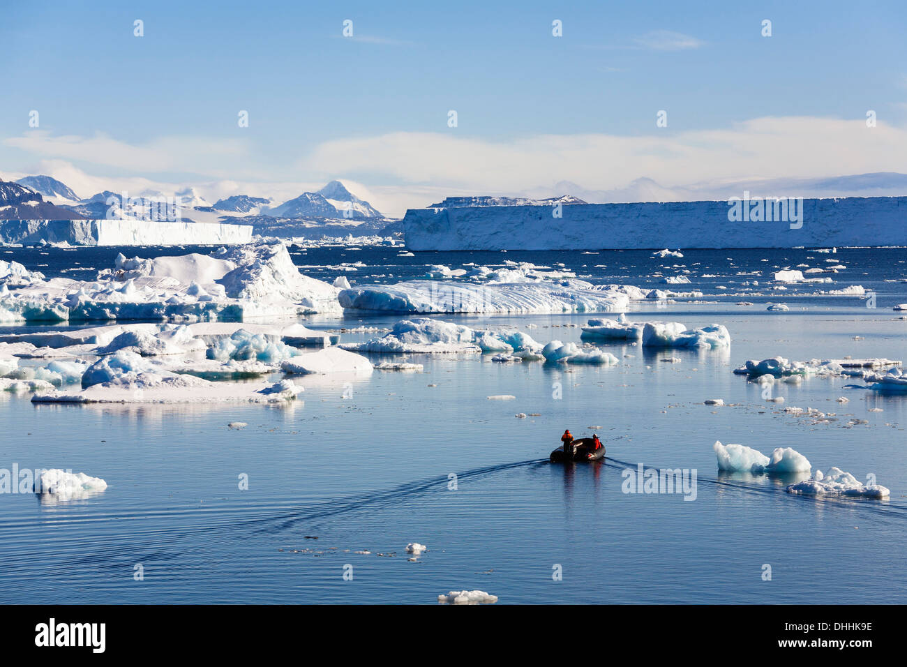 Zodiaque, icebergs, mer de Weddell, Antarctique Sound, dans l'Antarctique Banque D'Images
