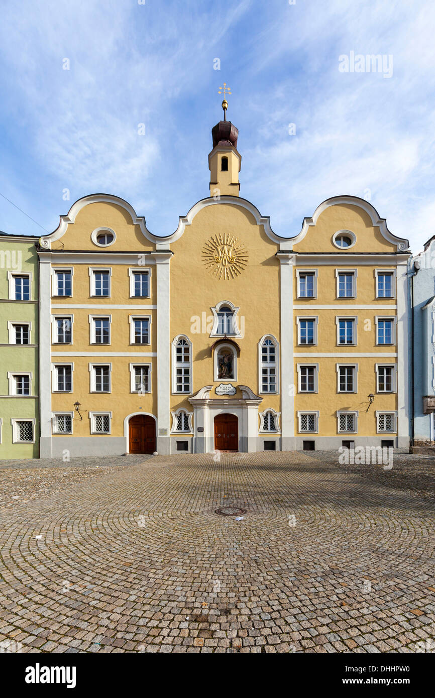 Ange gardien dans l'Église sur la place Marktplatz, Burghausen Burghausen, Haute-Bavière, Bavière, Allemagne Banque D'Images