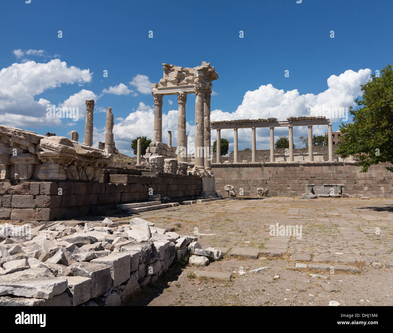 - Les ruines de Pergame ancienne ville Grecque et temple à l''Aeolis, Turquie Banque D'Images