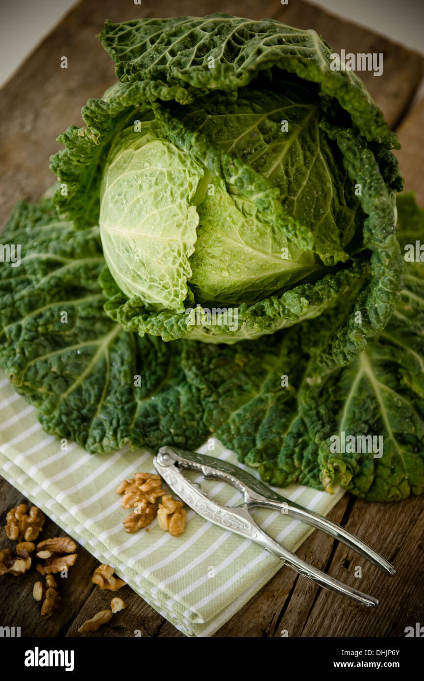 Le chou vert et les noix, légumes, Sain, Homegrown Banque D'Images