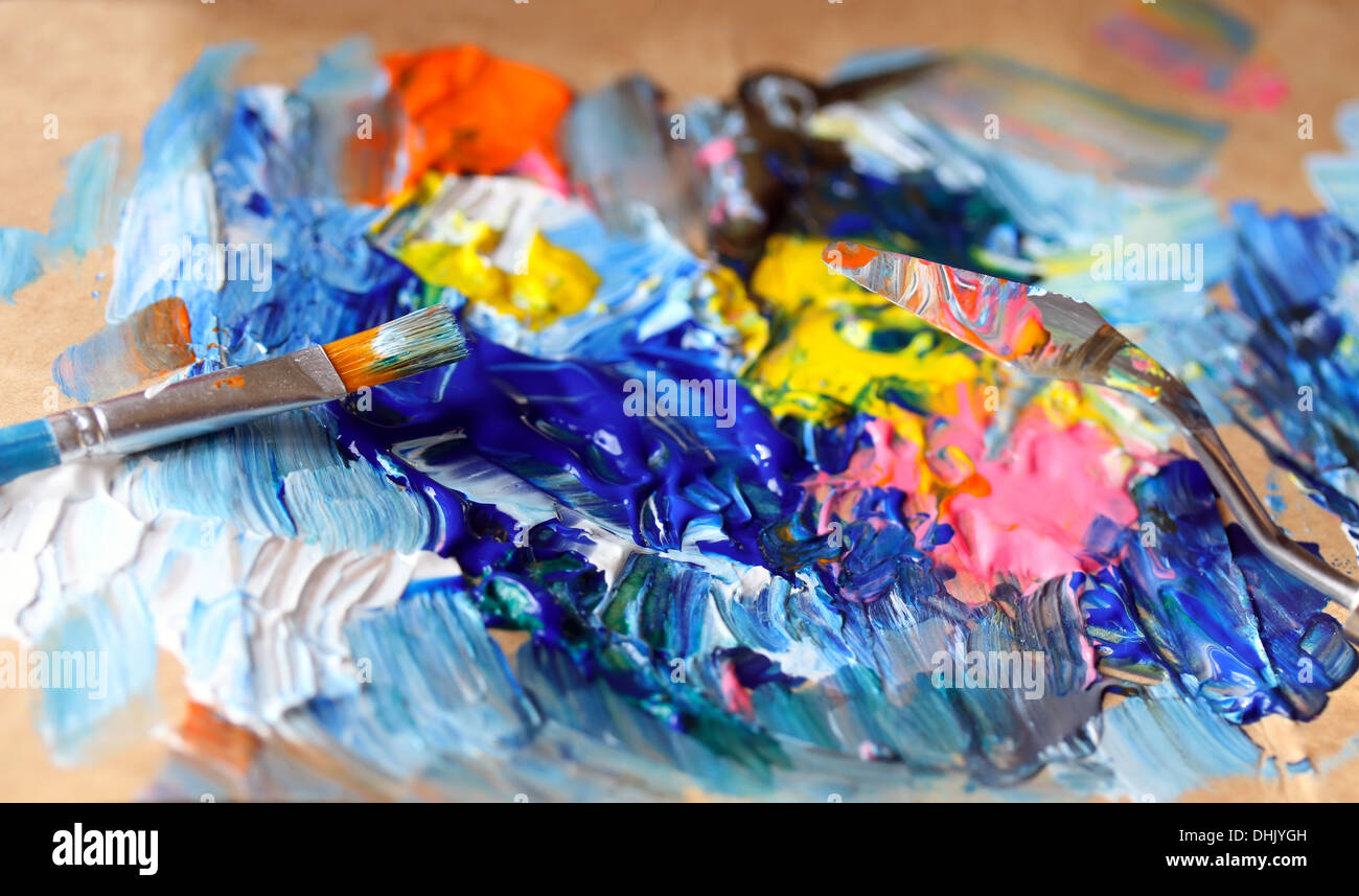 Gros plan du pinceau et palette. Banque D'Images