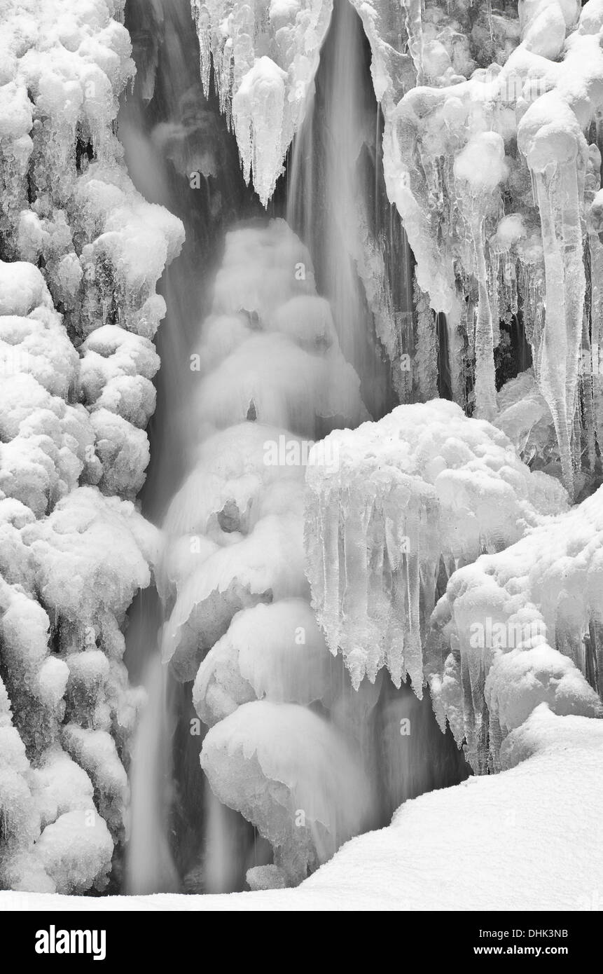 Cascade de glace, Atndalen, Norvège Banque D'Images