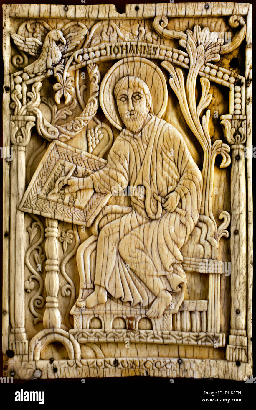 Lucas l'un des quatre évangélistes, 10th siècle, Italie du Nord italien, ivoires ivoire Banque D'Images