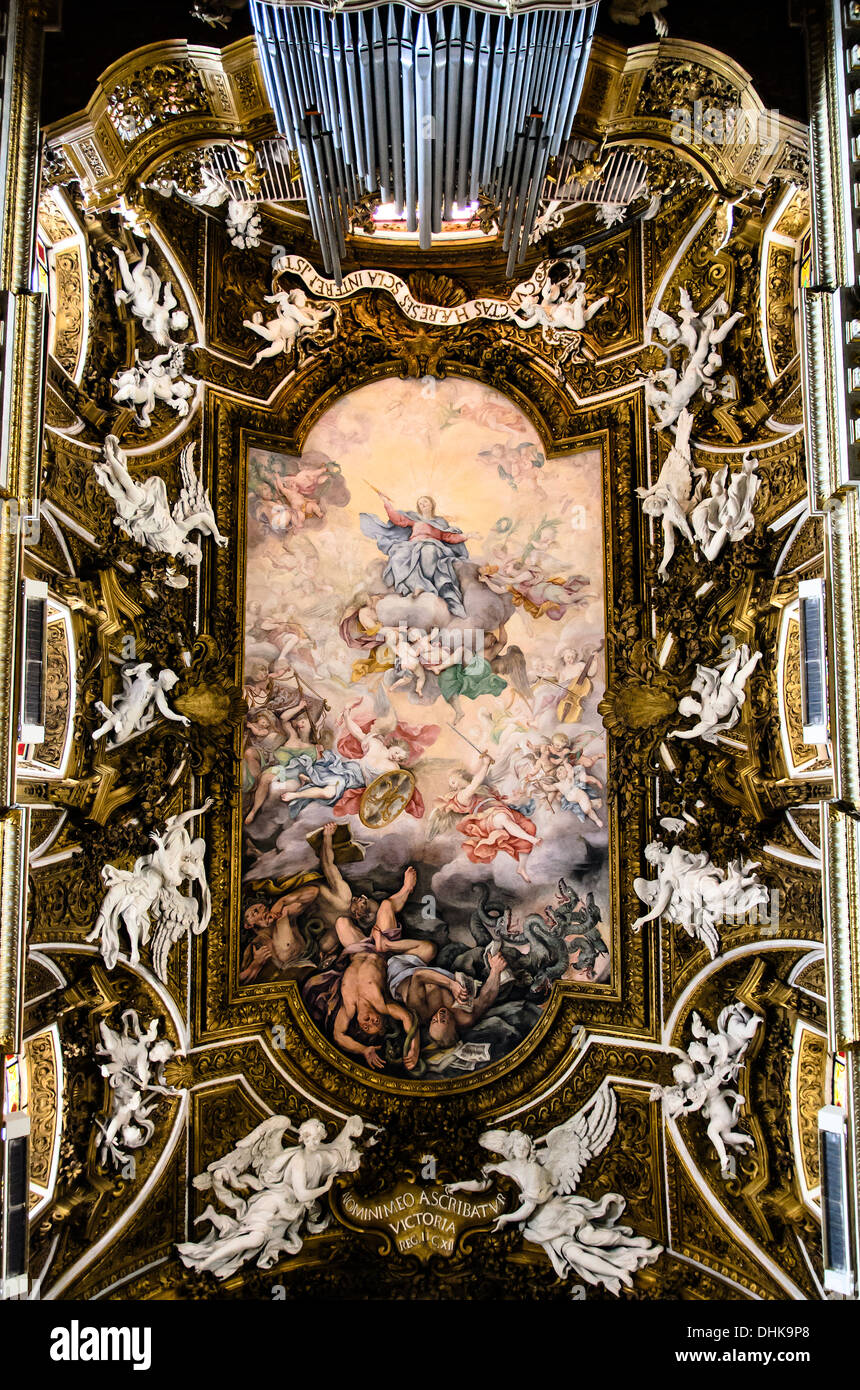 La Vierge Marie triomphant de l'Hérésie dans le caveau de l'église Santa Maria della Vittoria - Rome, Italie Banque D'Images