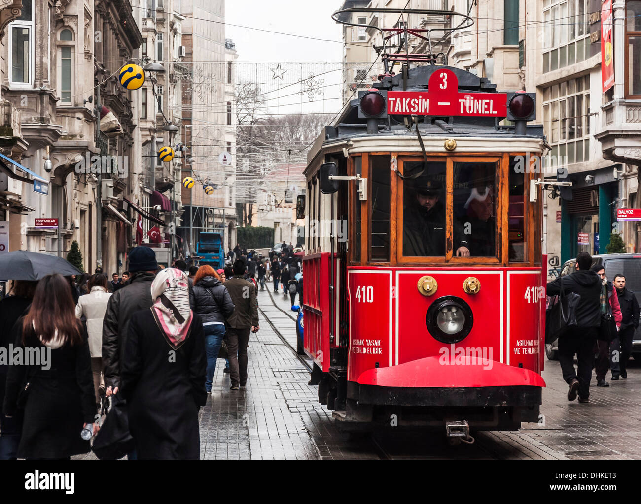 Le vieux tram à Taksim, Istanbul, Turquie Banque D'Images