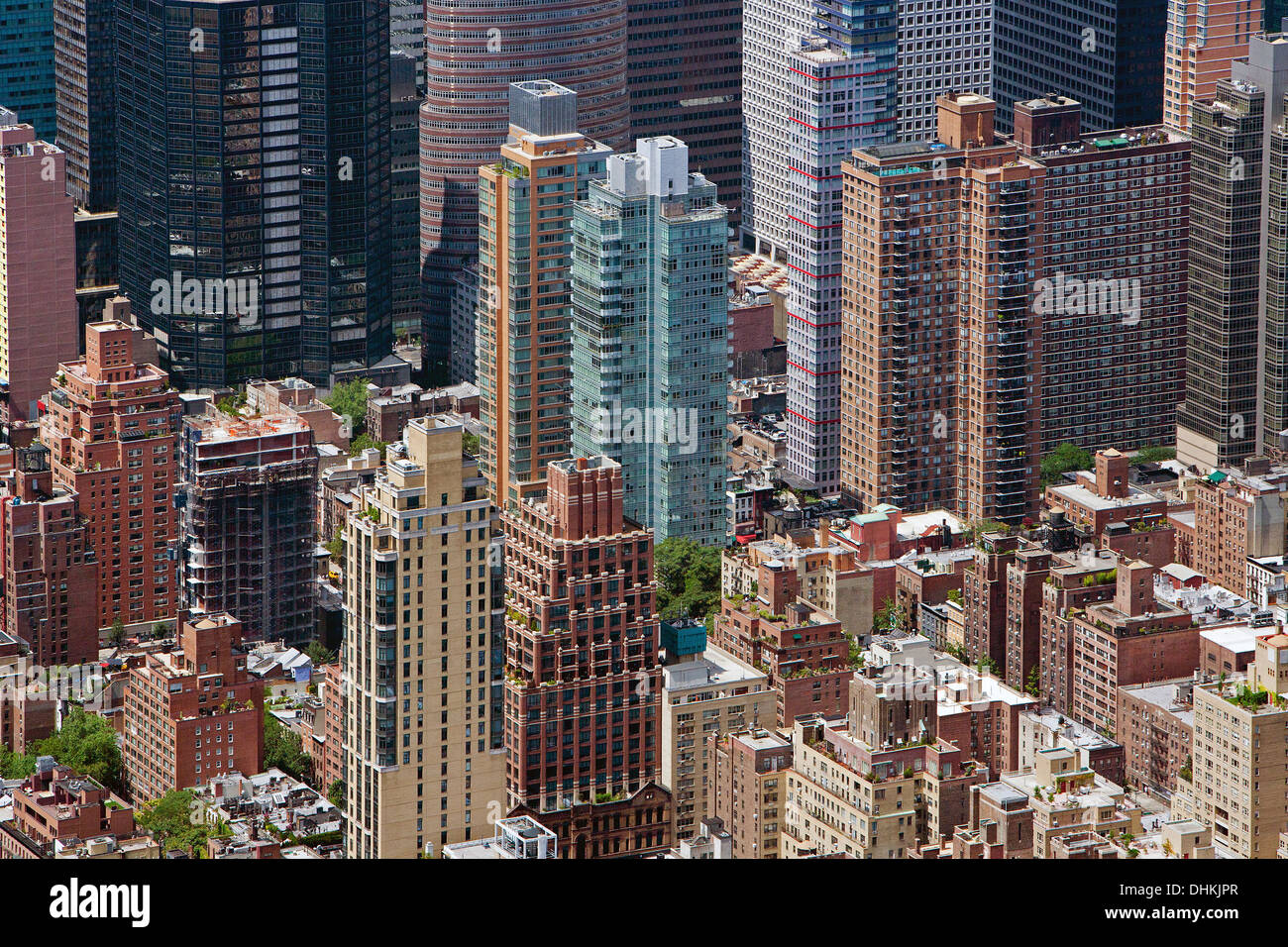 Photographie aérienne du côté est et de hauts immeubles résidentiels de midtown Manhattan, New York City Banque D'Images