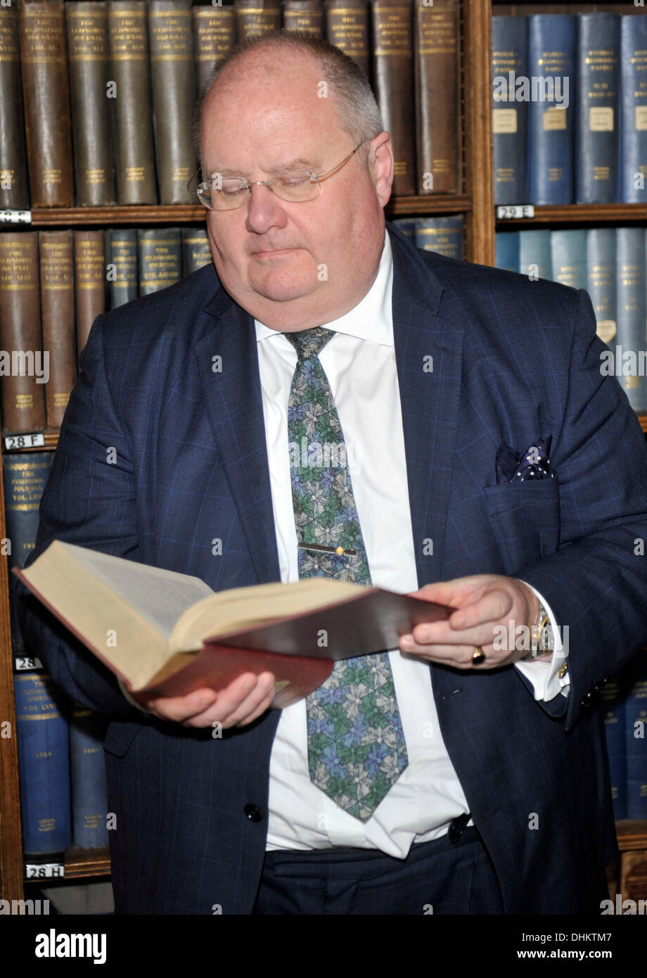 Oxford, UK. 12 nov., 2013. Eric Pickles en parlant de sa vie à l'Union d'Oxford Oxfordshire, 12 novembre 2013, photo de Brian Jordan/Alamy Live News Banque D'Images